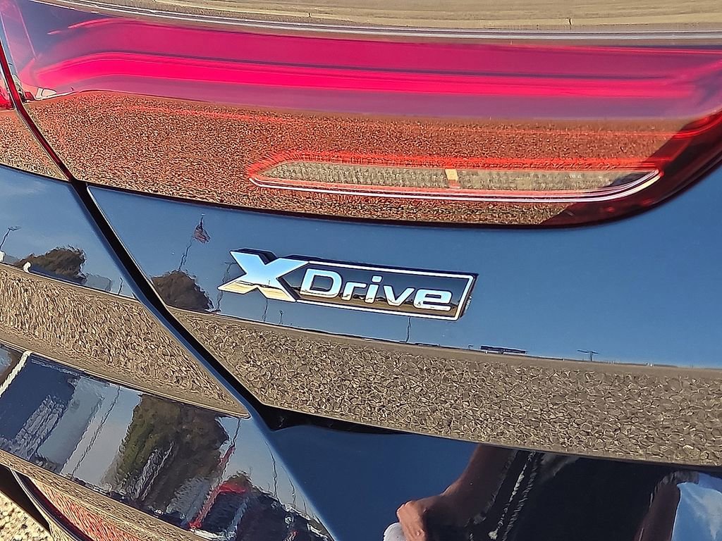 Used 2024 BMW M850i xDrive Convertible w/ M Sport Professional Package image 18