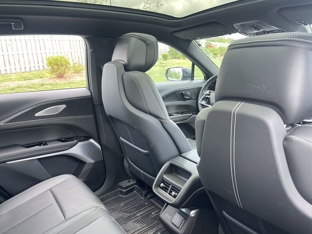 Used 2024 Cadillac Lyriq Luxury w/ LPO, Floor Liner Package AWD/4WD image 29