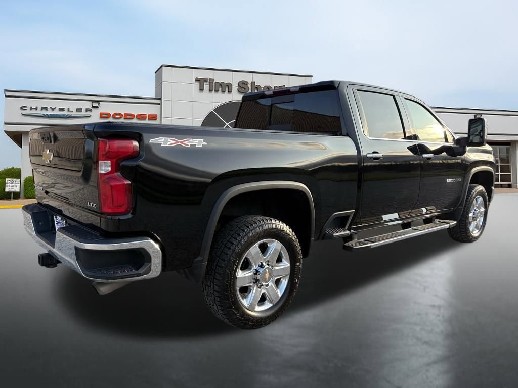 Used 2022 Chevrolet Silverado 2500 LTZ w/ LTZ Convenience Package image 5