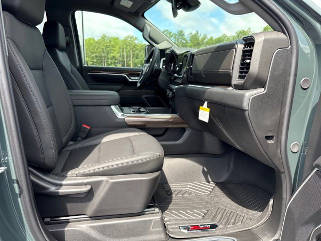 New 2026 Chevrolet Silverado 2500 LT w/ Trail Boss Package AWD/4WD image 12
