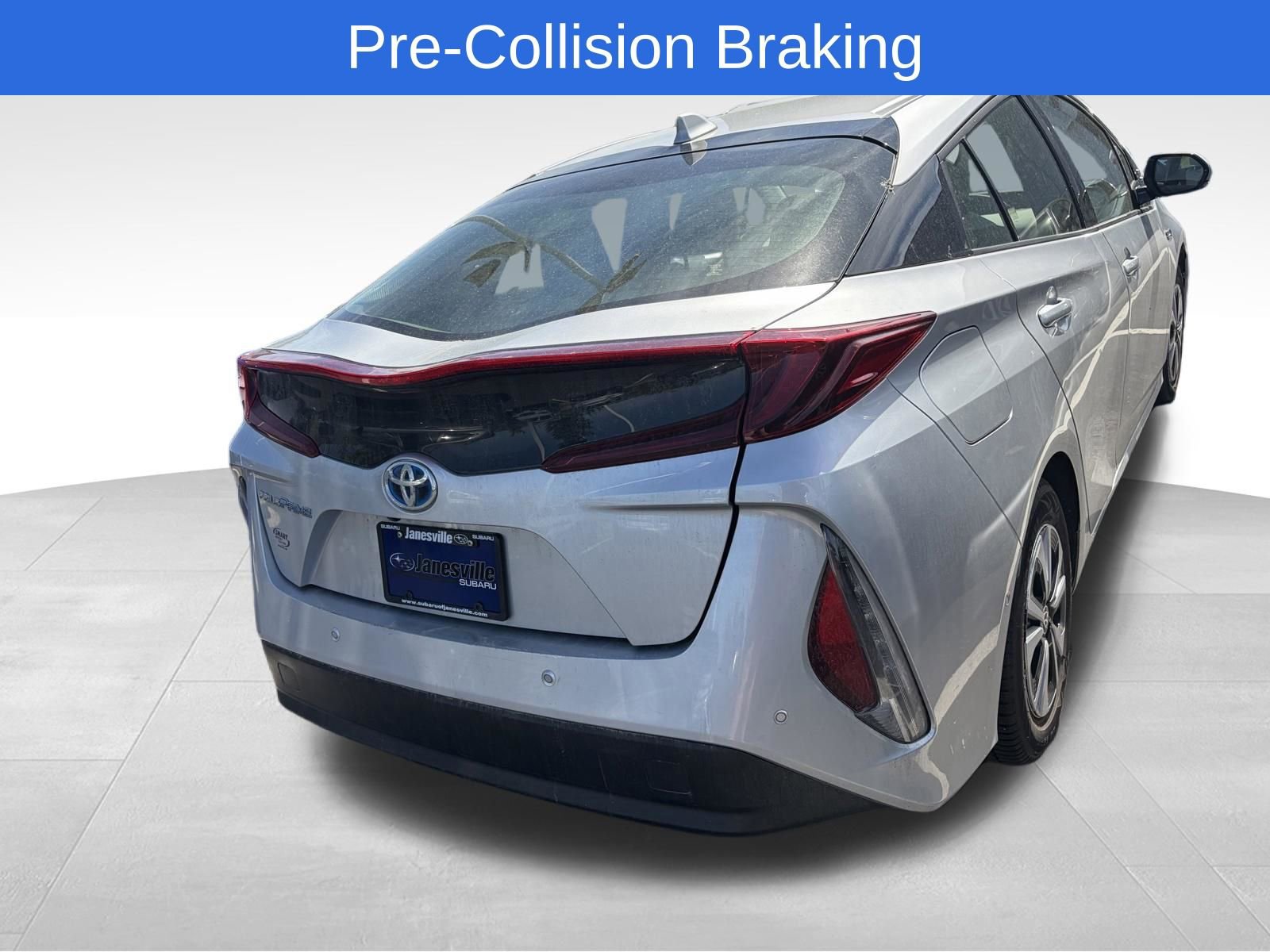 Used 2017 Toyota Prius Prime Advanced FWD image 3