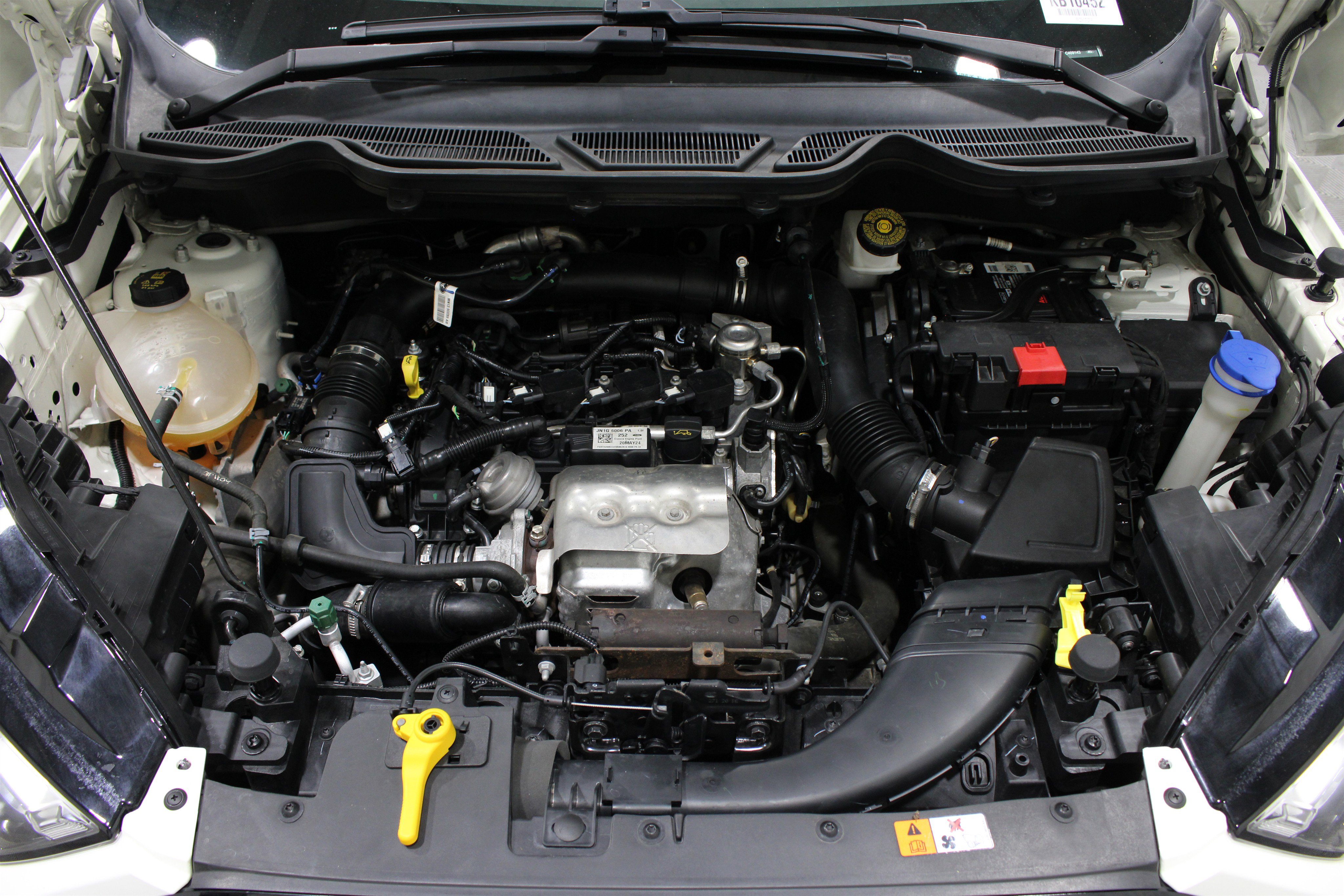 Used 2021 Ford EcoSport S FWD image 38