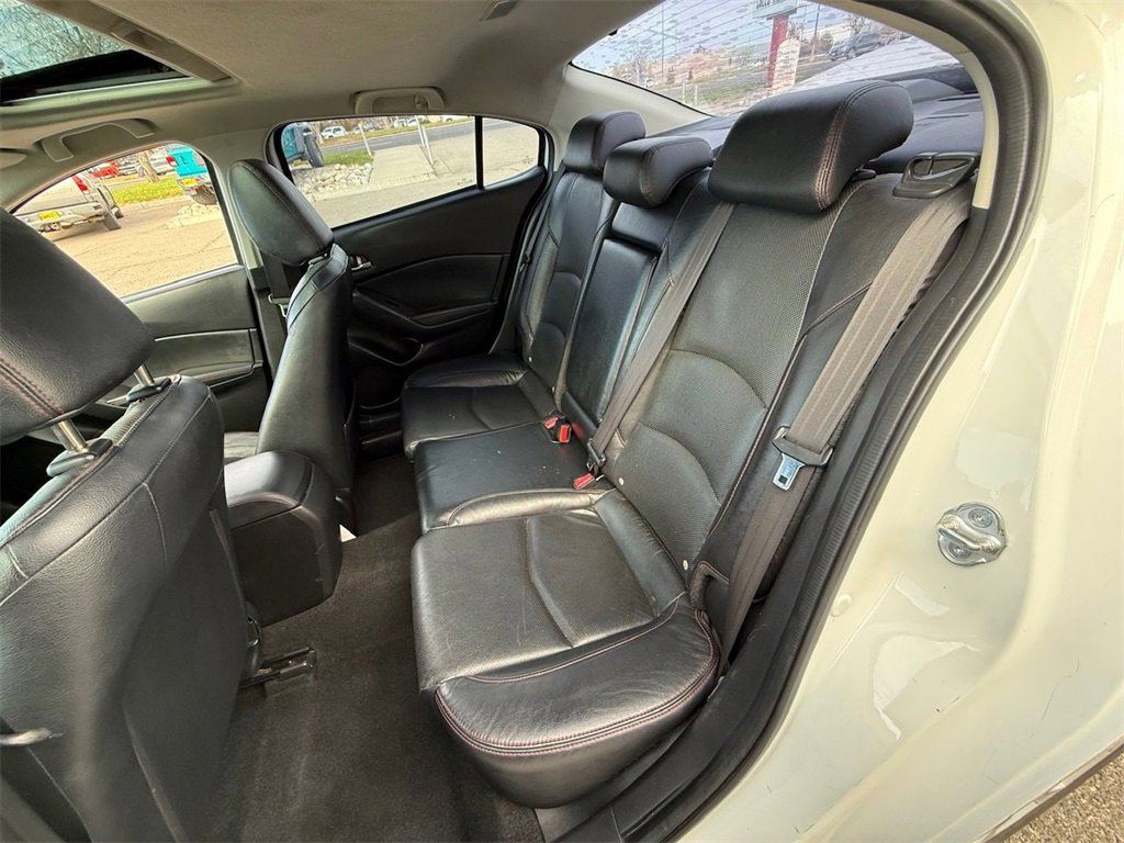 Used 2015 MAZDA MAZDA3 s Grand Touring image 35