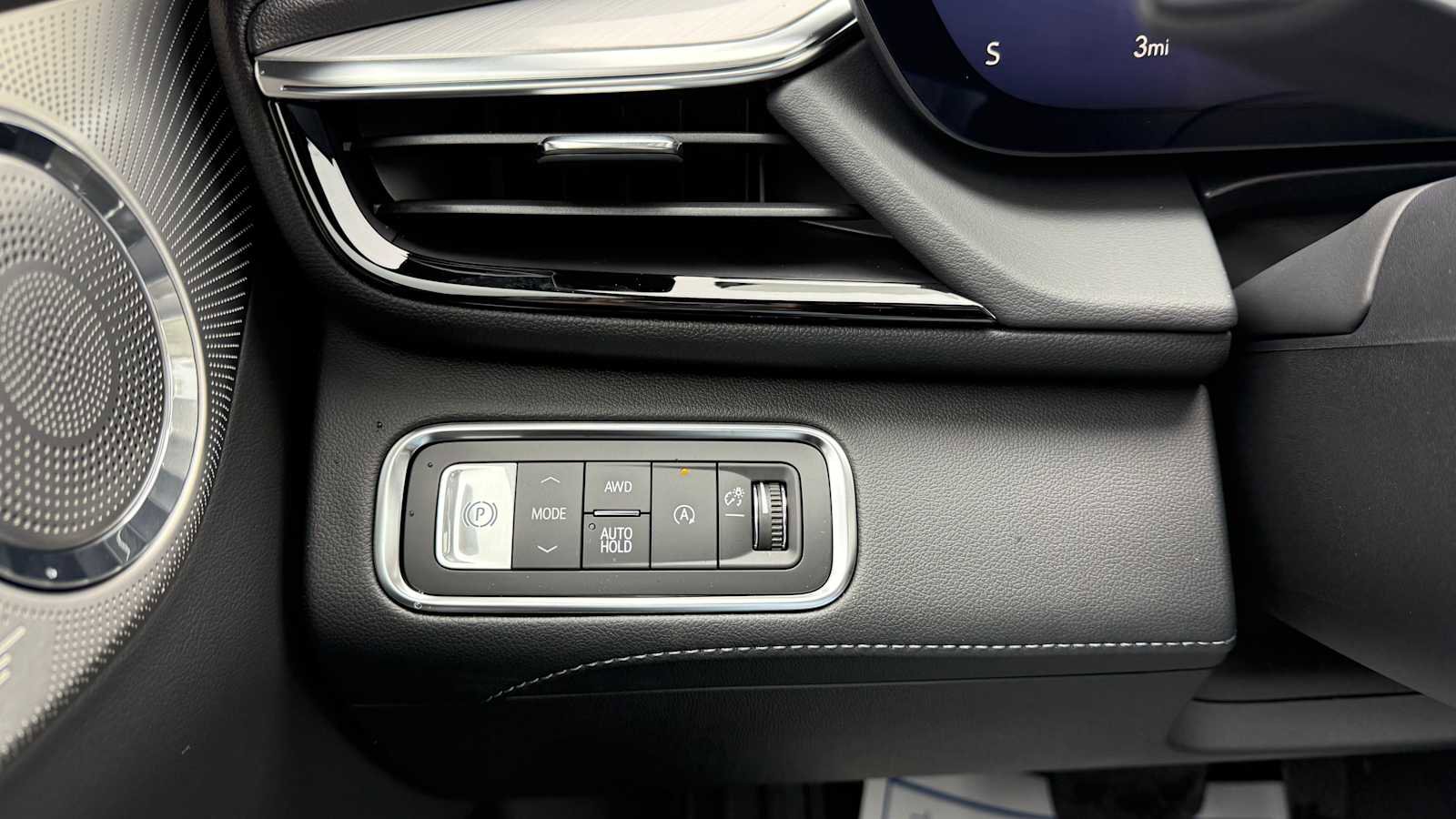 New 2026 Buick Enclave Avenir w/ Super Cruise Package image 13