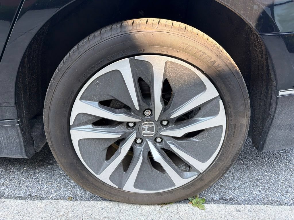 Used 2018 Honda Accord EX-L image 11