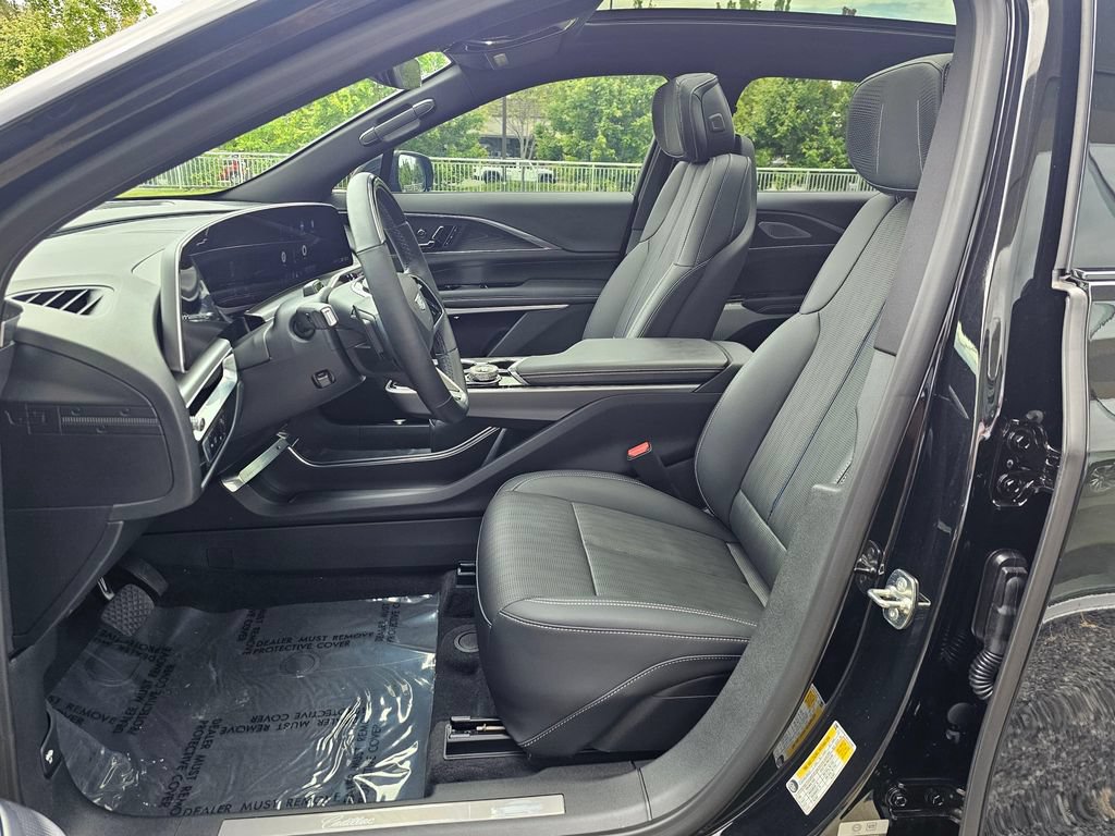 Certified 2024 Cadillac Lyriq Sport AWD/4WD image 20