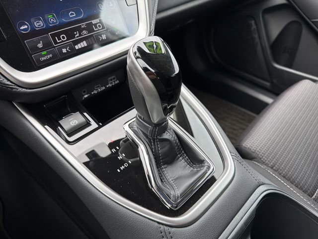 Certified 2025 Subaru Outback Premium image 15