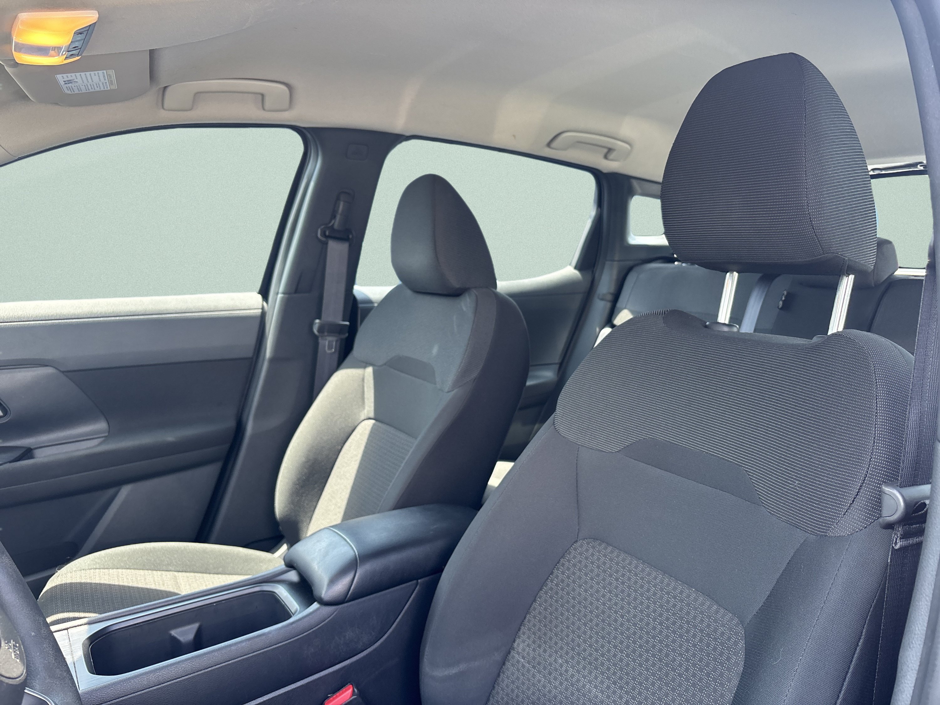 Used 2025 Nissan Kicks S AWD/4WD image 11