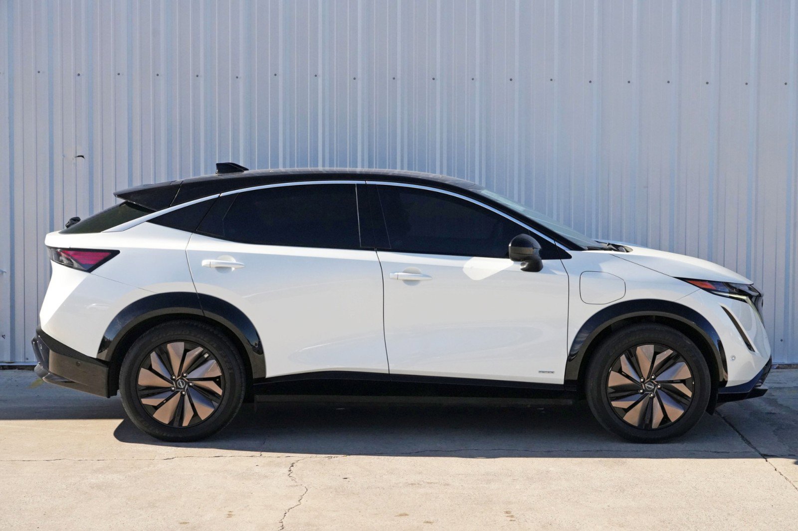 Used 2023 Nissan Ariya Premiere image 53