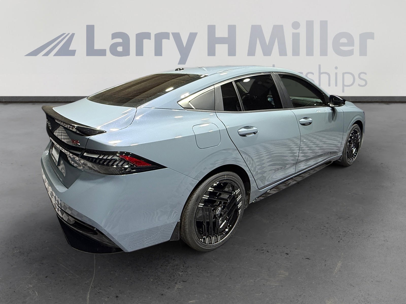 New 2026 Nissan Sentra SR w/ Floor Mat Package image 5