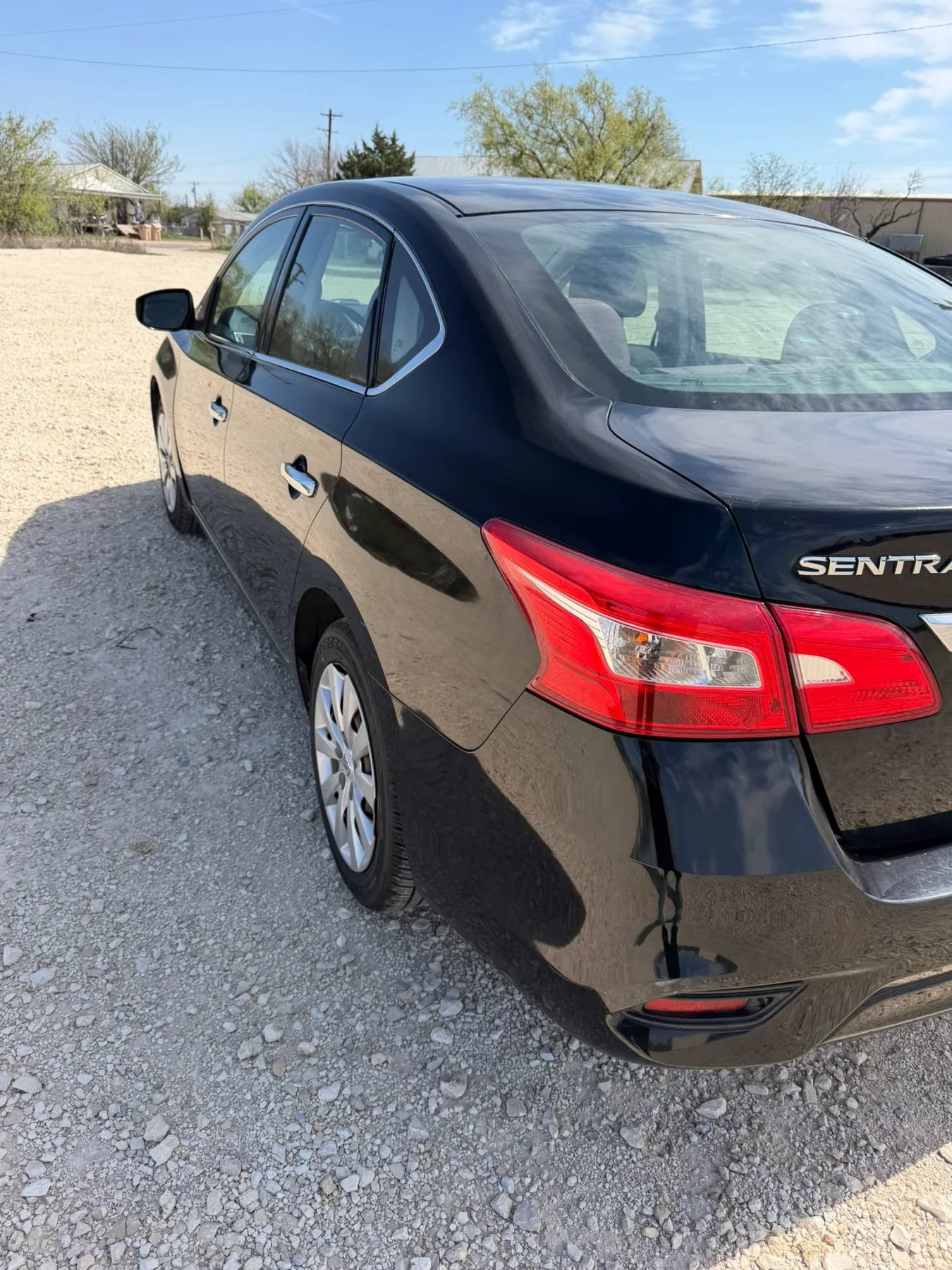 Used 2018 Nissan Sentra S FWD image 21