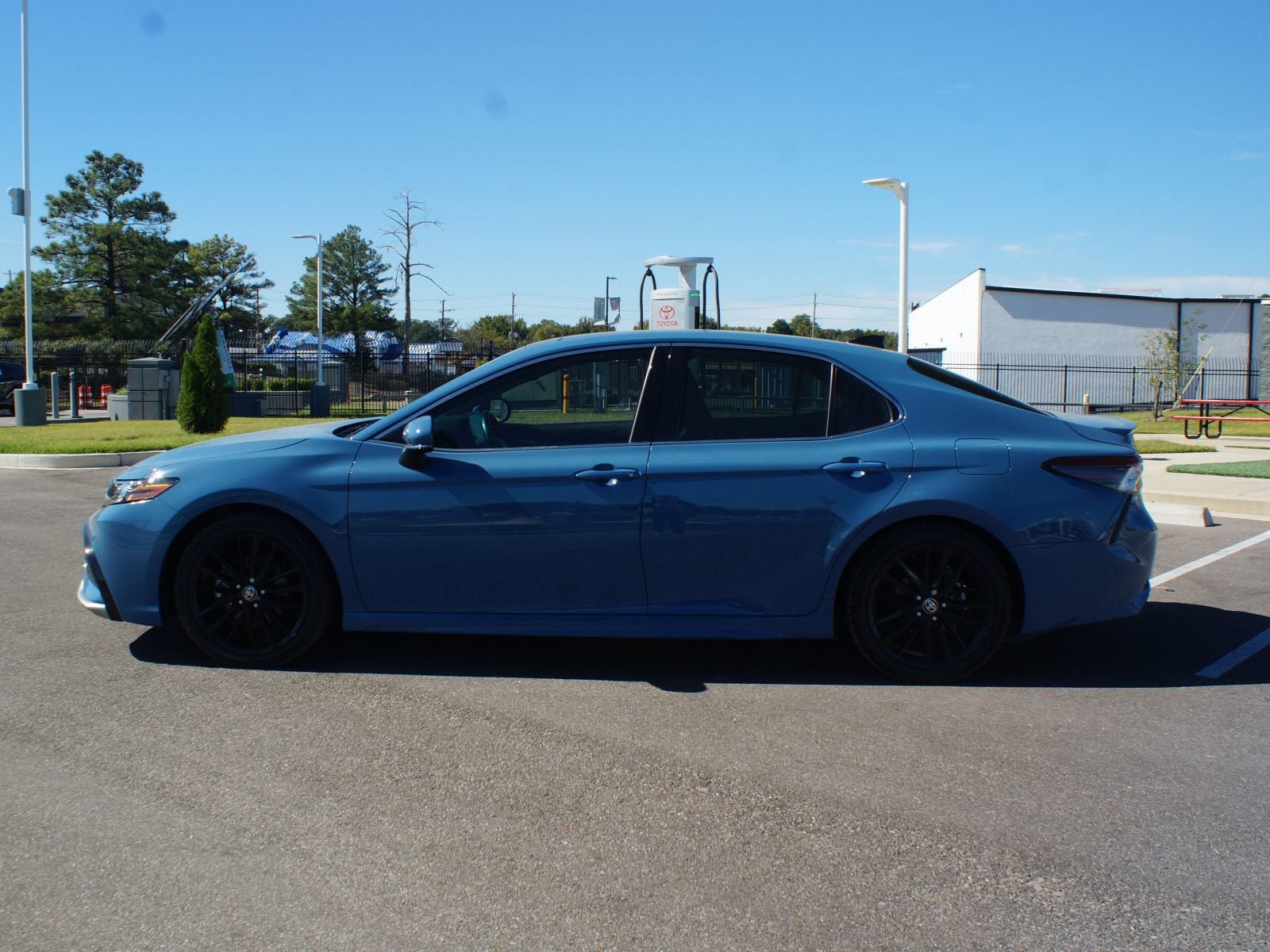 Used 2024 Toyota Camry XSE w/ Cold Weather Package FWD image 13