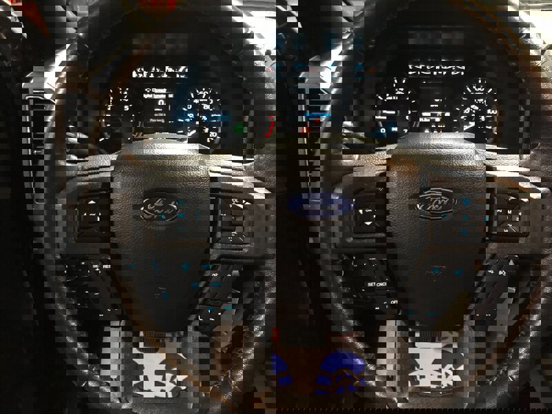 Used 2020 Ford F150 XLT w/ Equipment Group 302A Luxury image 8