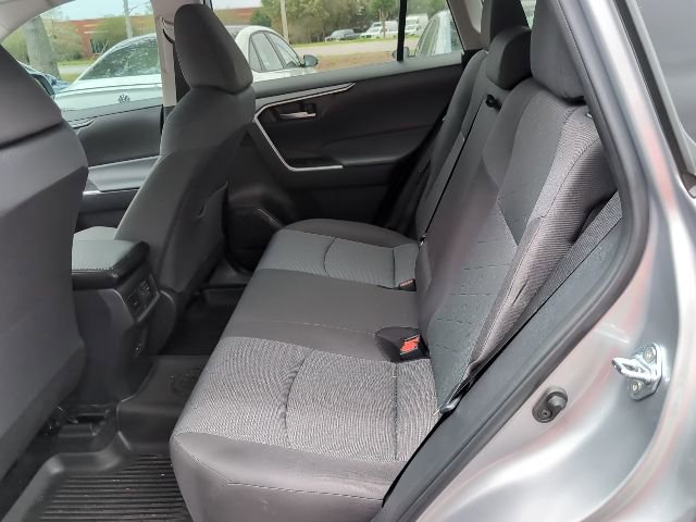 Used 2025 Toyota RAV4 XLE w/ Convenience Package image 25