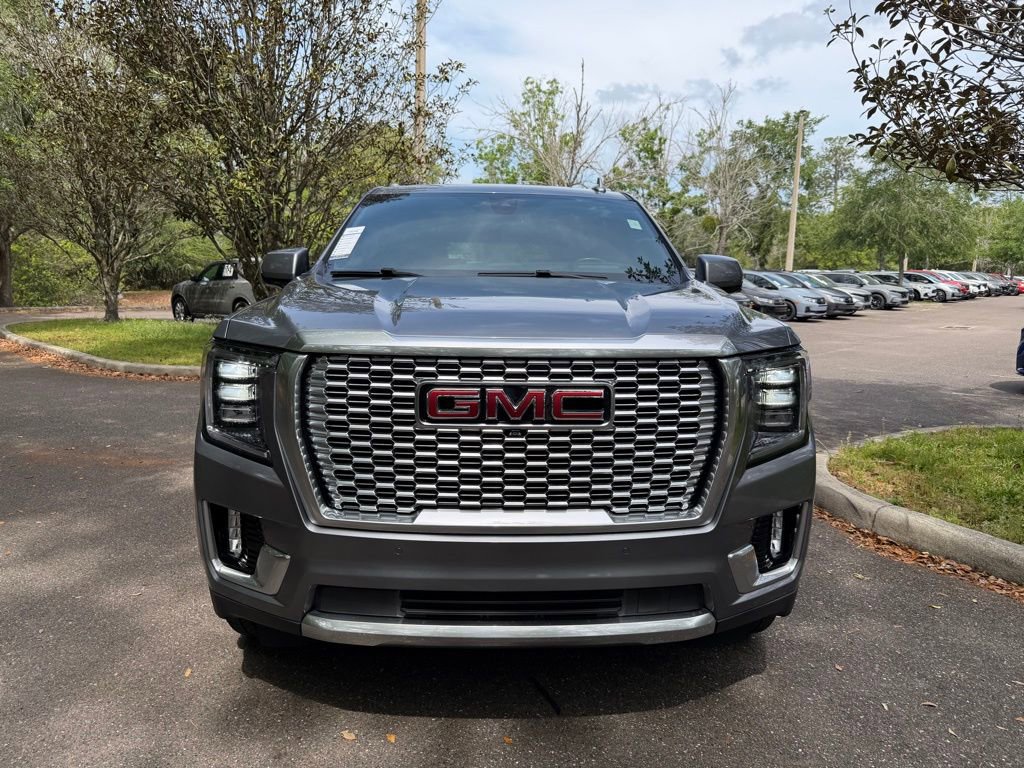 Used 2022 GMC Yukon Denali image 2