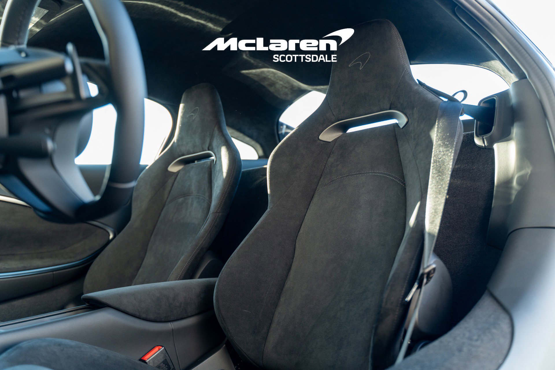 New 2026 McLaren Artura image 22