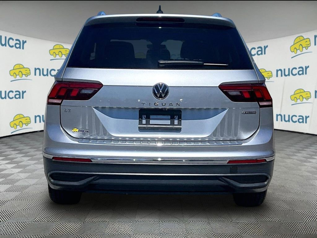 Used 2024 Volkswagen Tiguan SE AWD/4WD image 5