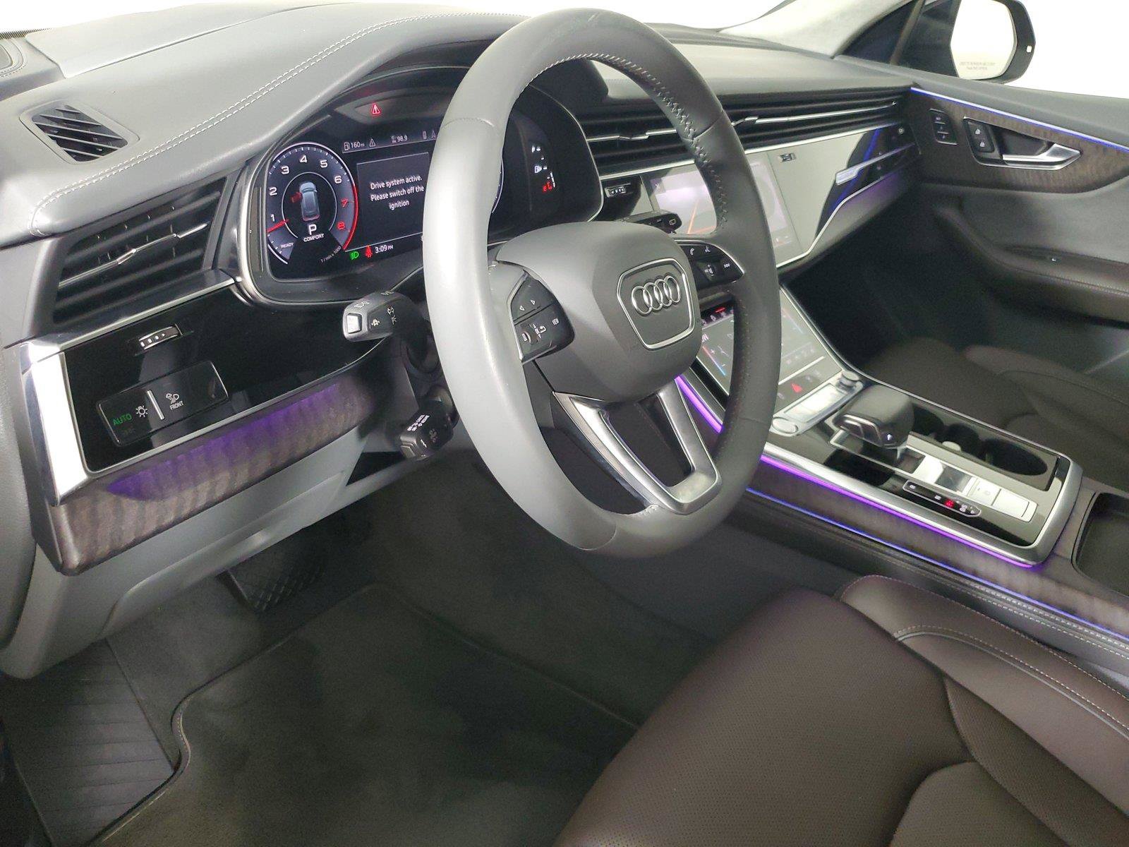 Used 2019 Audi Q8 Prestige AWD/4WD image 25