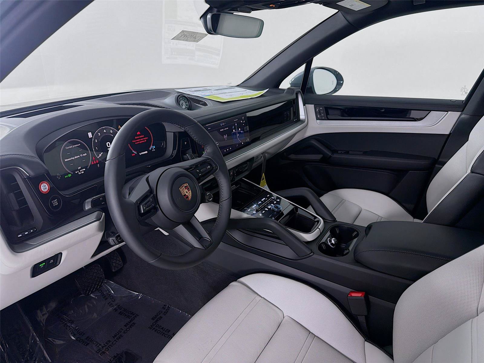 New 2026 Porsche Cayenne Coupe AWD/4WD image 4