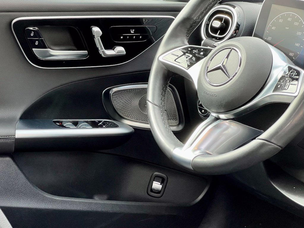 Certified 2024 Mercedes-Benz C 300 4MATIC Sedan image 10