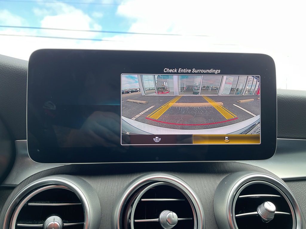 Used 2021 Mercedes-Benz C 300 Sedan image 16