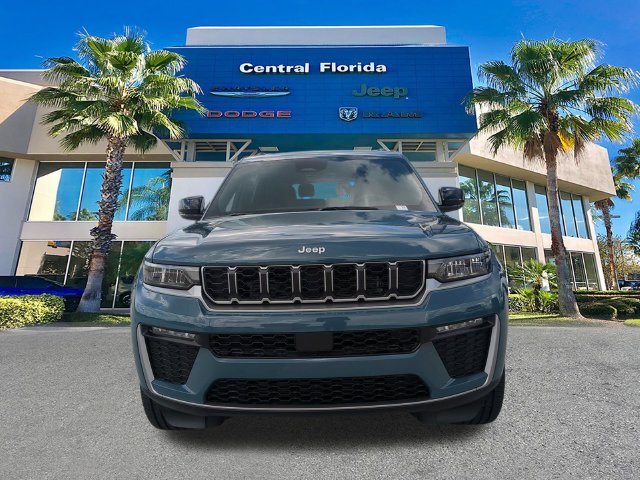 New 2027 Jeep Grand Cherokee L Limited RWD image 3