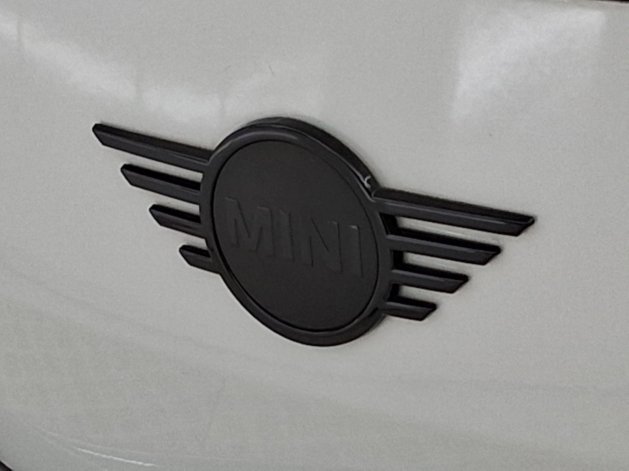 Certified 2023 MINI Cooper Clubman S FWD image 23