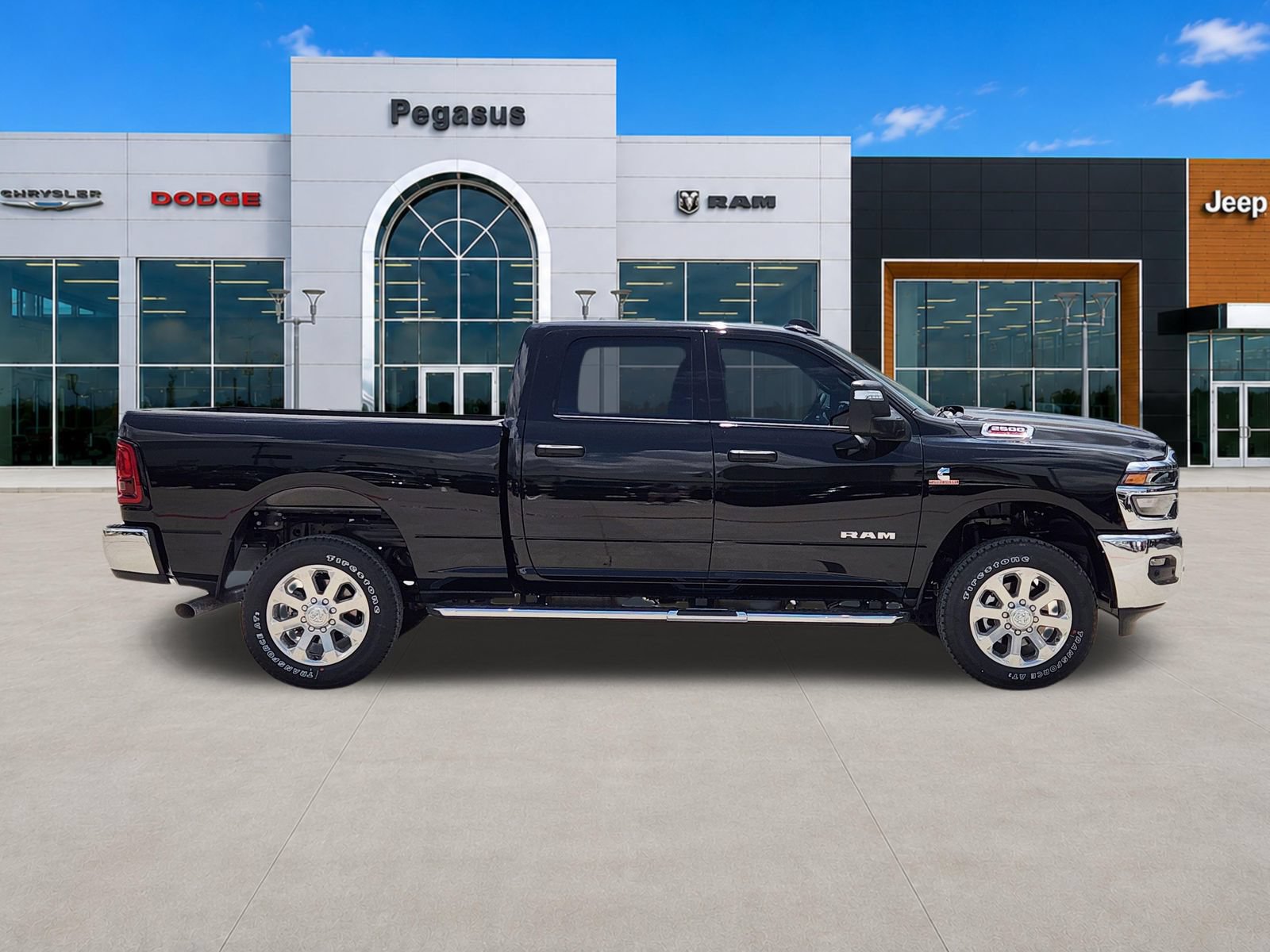 New 2026 RAM 2500 Lone Star AWD/4WD image 7
