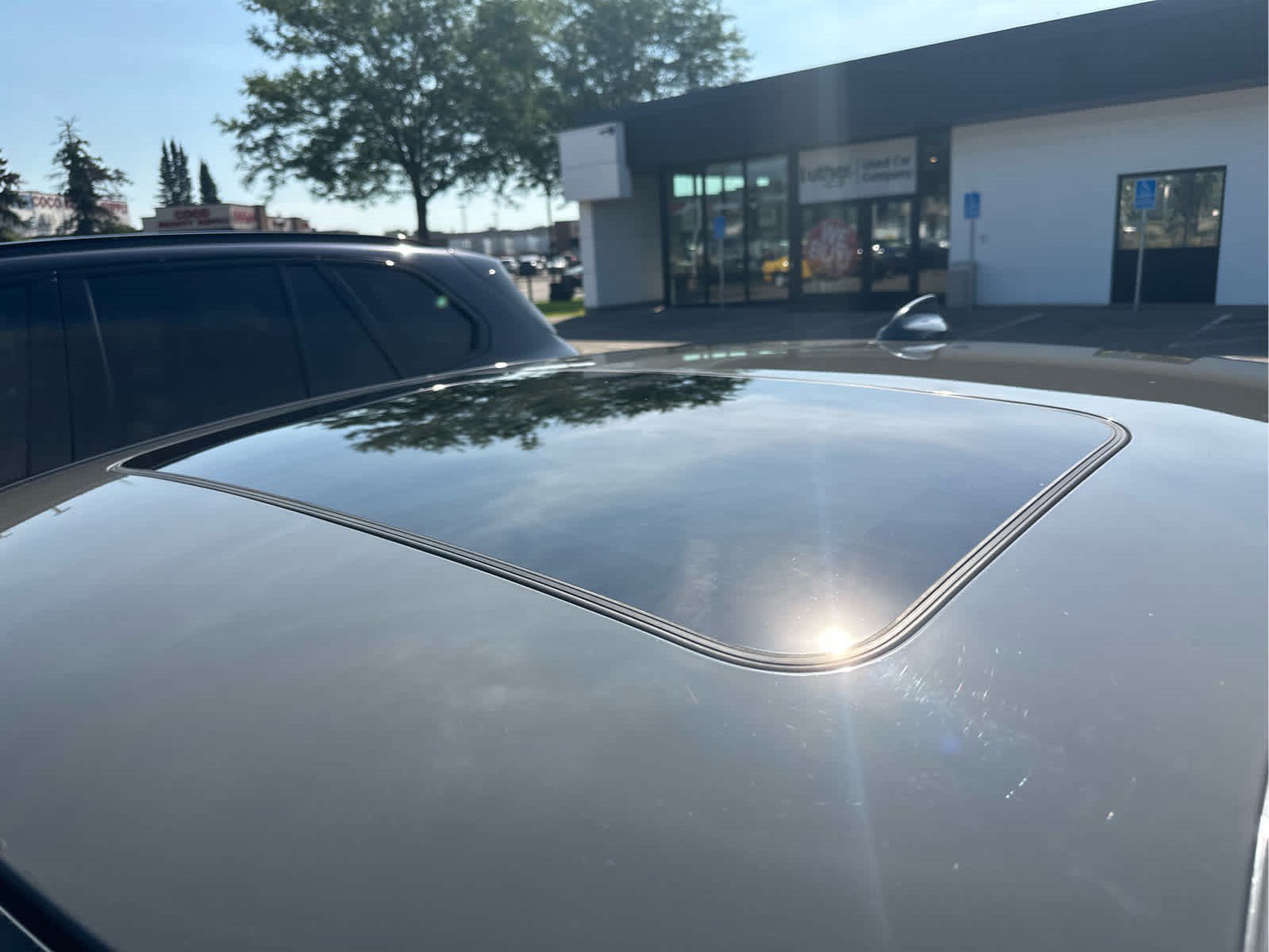 Used 2018 Dodge Charger GT AWD/4WD image 7
