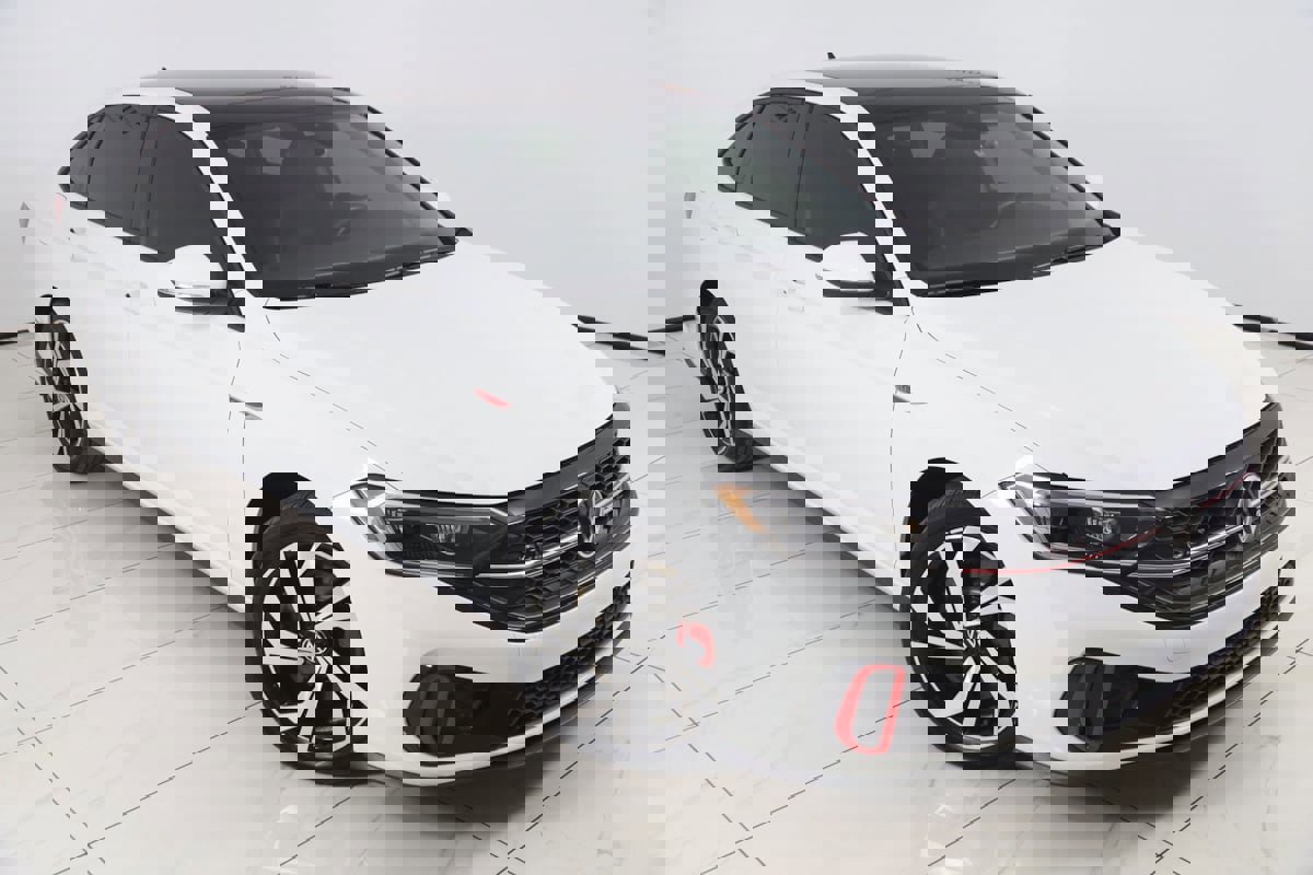 Used 2024 Volkswagen Jetta GLI Autobahn image 18