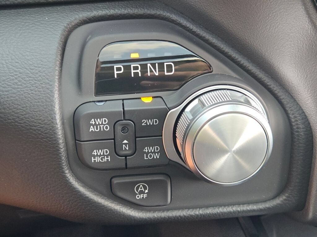 New 2027 RAM 1500 Laramie w/ Night Edition AWD/4WD image 28