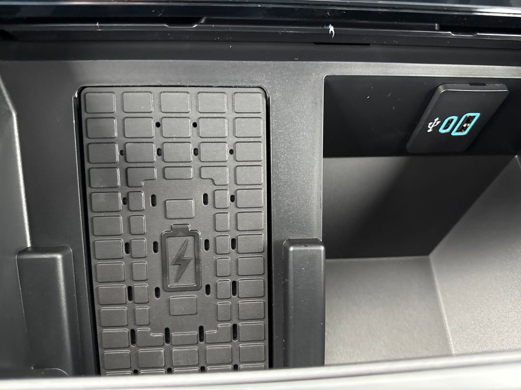 New 2026 Ford F250 Lariat image 38