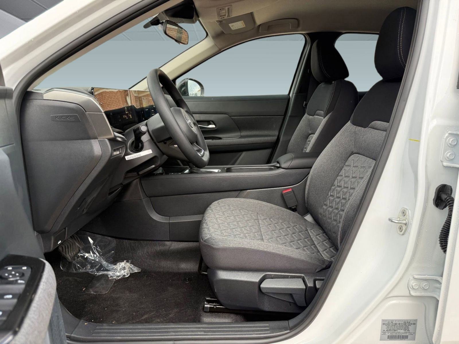 New 2026 Nissan Kicks SV w/ Cold Weather Package image 4