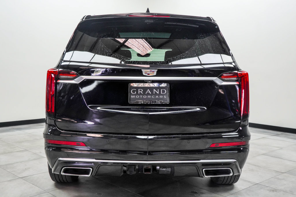 Used 2023 Cadillac XT6 Premium Luxury w/ Technology Package FWD image 10