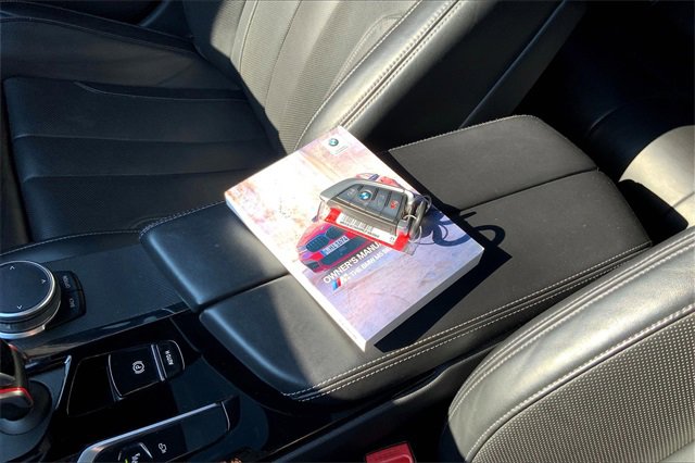 Used 2021 BMW M5 w/ Executive Package image 12