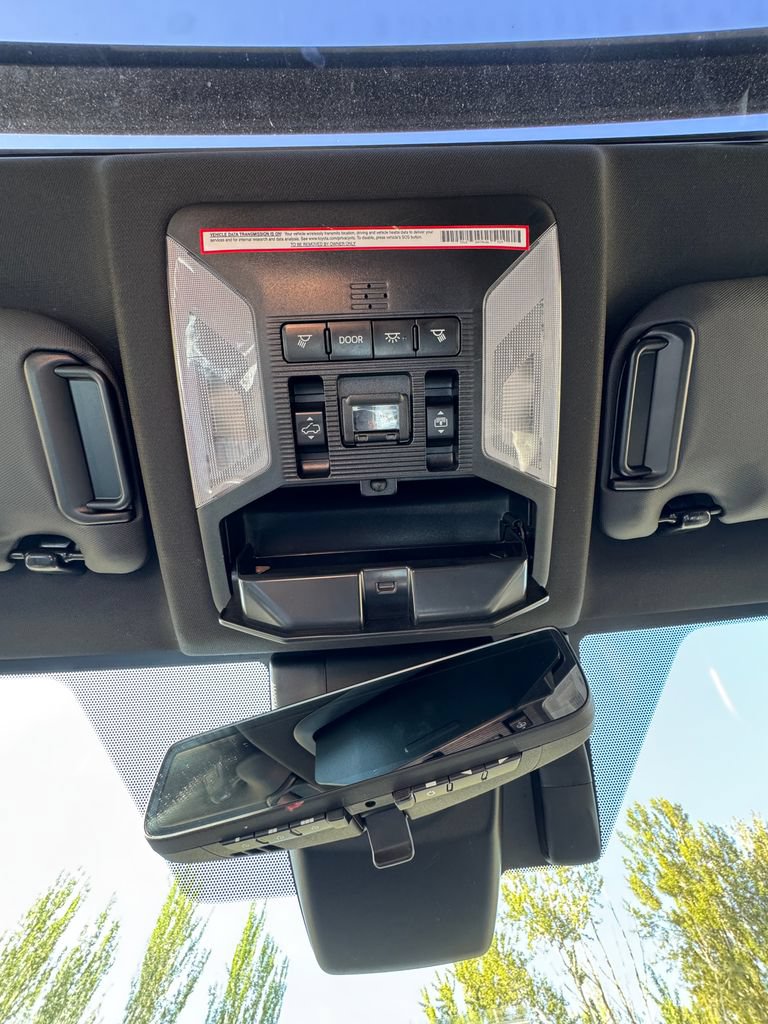 Used 2021 Toyota RAV4 XSE AWD/4WD image 25