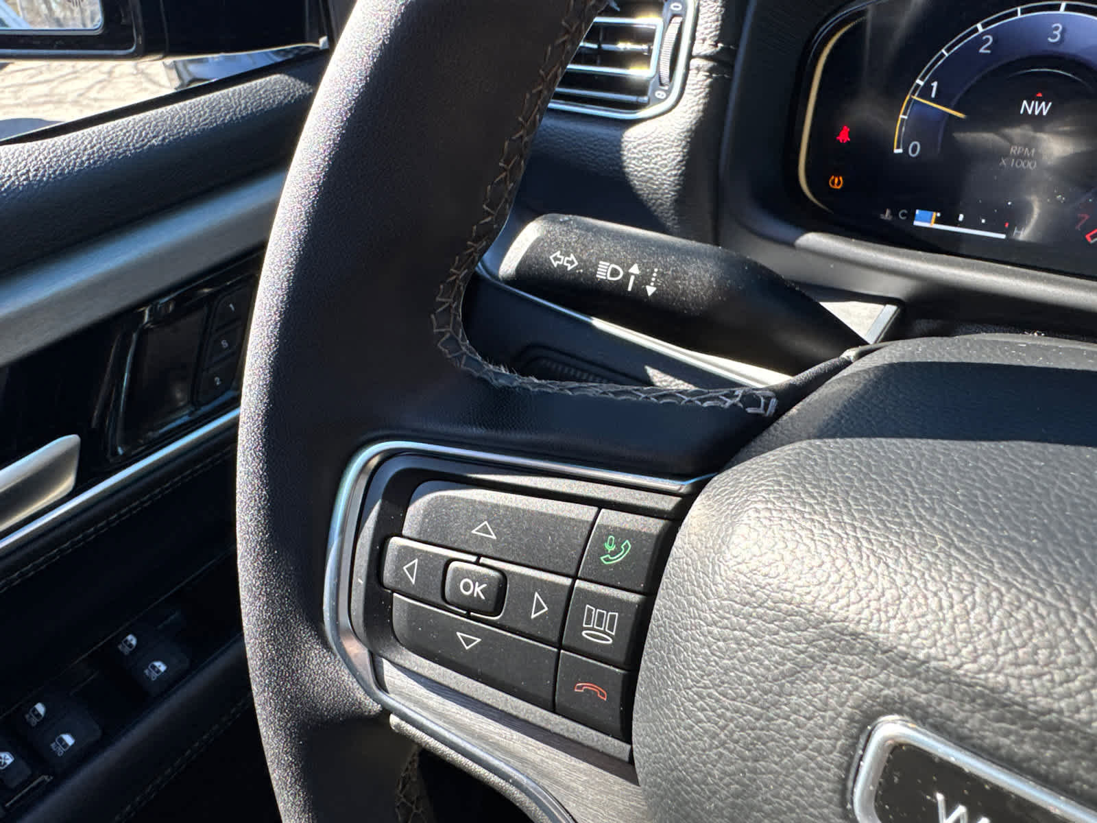 Used 2024 Jeep Wagoneer Series II image 20