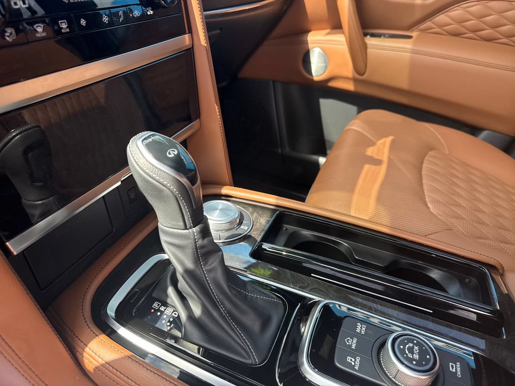 Used 2024 INFINITI QX80 Sensory AWD/4WD image 38