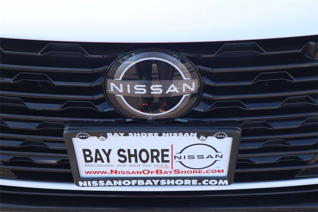 Certified 2025 Nissan Sentra SV image 26