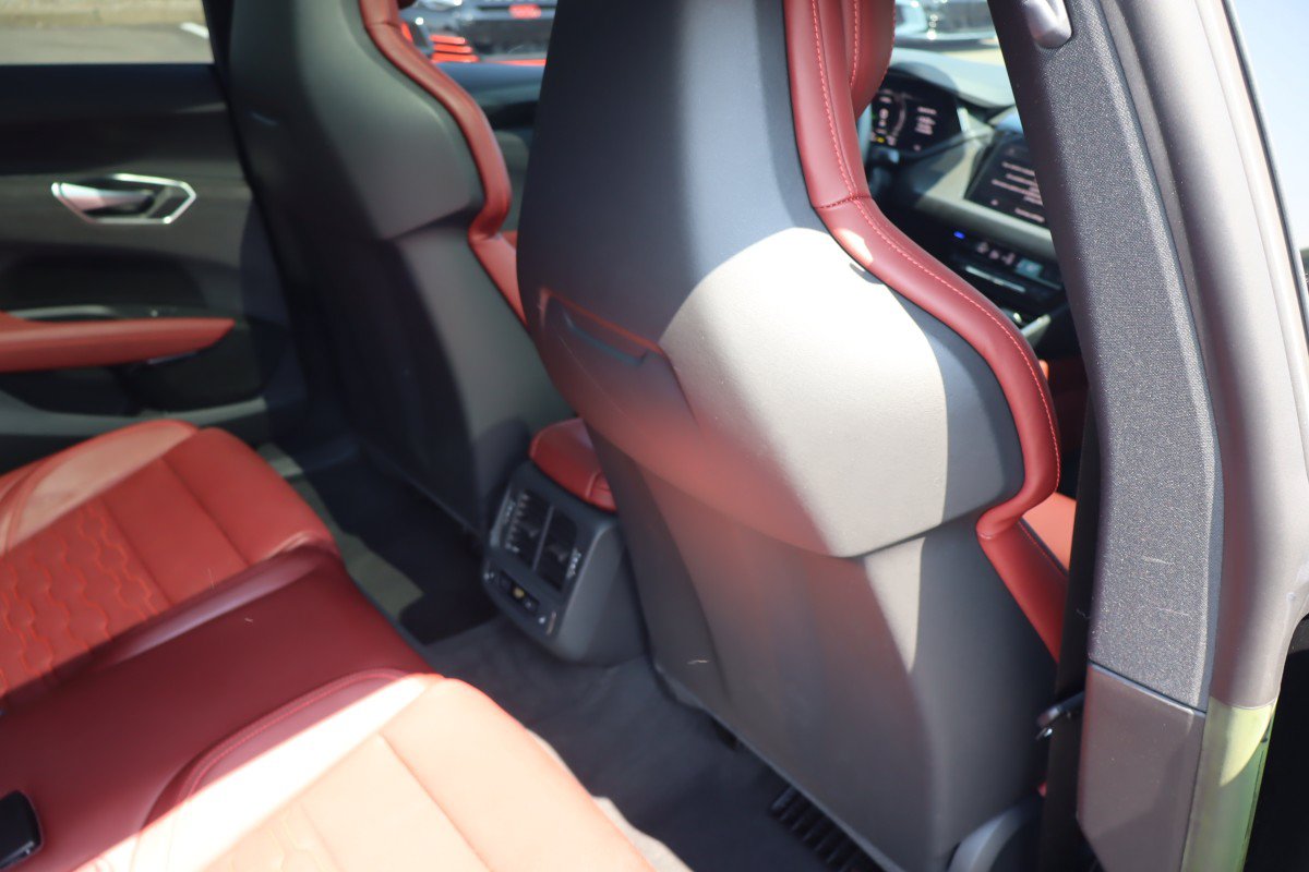 Used 2023 Audi e-tron GT Prestige w/ Prestige Package AWD/4WD image 20