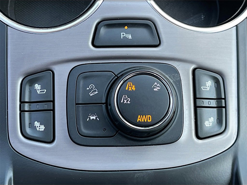 Used 2024 GMC Terrain AT4 w/ Tech Package image 19