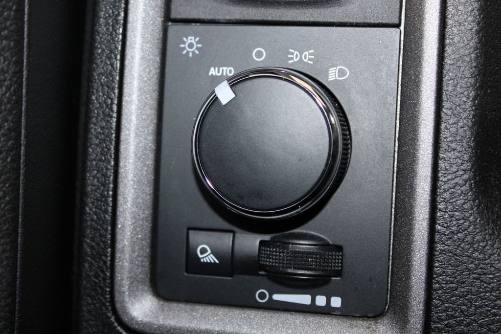 Used 2023 RAM 1500 Tradesman image 35