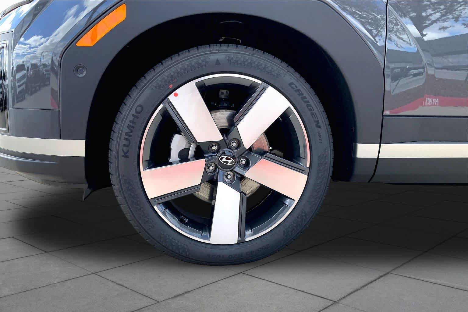 New 2027 Hyundai Santa Fe Limited AWD/4WD image 11