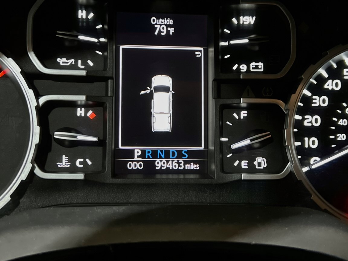 Used 2018 Toyota Tundra SR5 AWD/4WD image 8