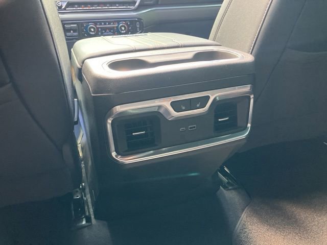 Used 2025 Chevrolet Silverado 3500 High Country w/ High Country Premium Package AWD/4WD image 22