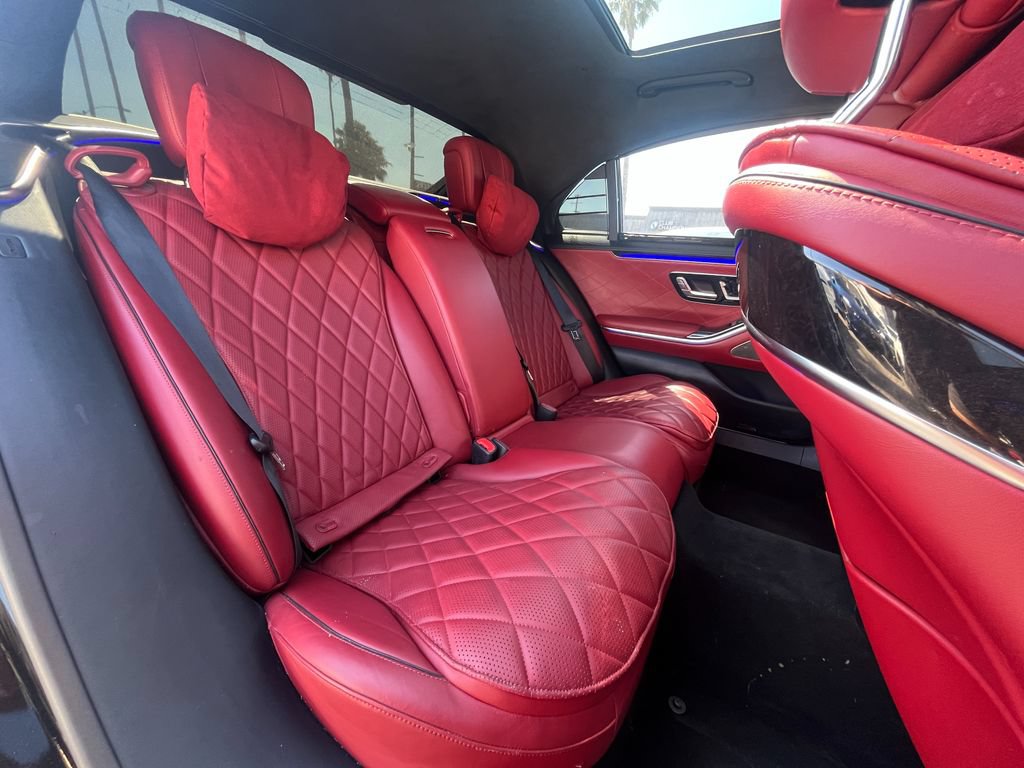Used 2022 Mercedes-Benz S 500 4MATIC image 16