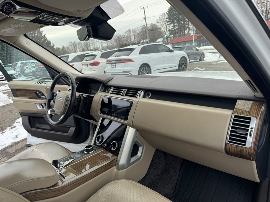 Used 2020 Land Rover Range Rover HSE AWD/4WD image 29