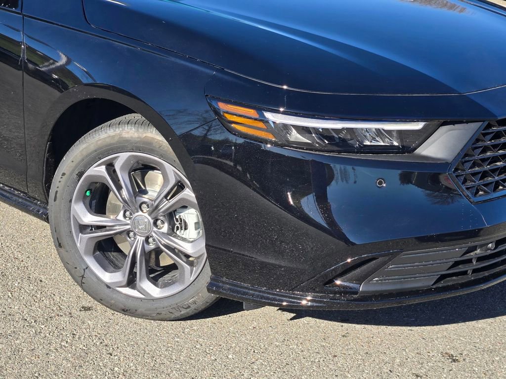 New 2026 Honda Accord EX-L image 9