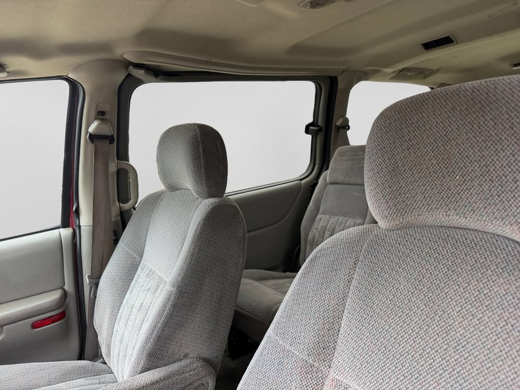 Used 2004 Pontiac Montana Extended w/ Convenience Package #2 FWD image 23