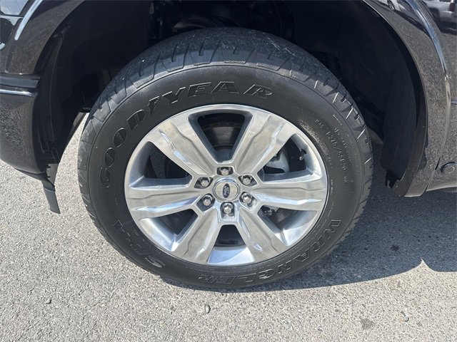 Used 2019 Ford F150 Platinum w/ Equipment Group 701A Luxury image 10